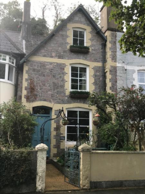 Cherry Cottage 4 bedroom home